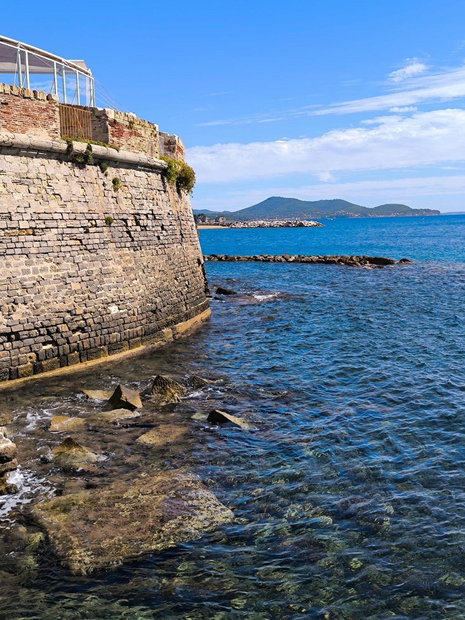 Les 2 Rives Hotel Toulon Exterior photo